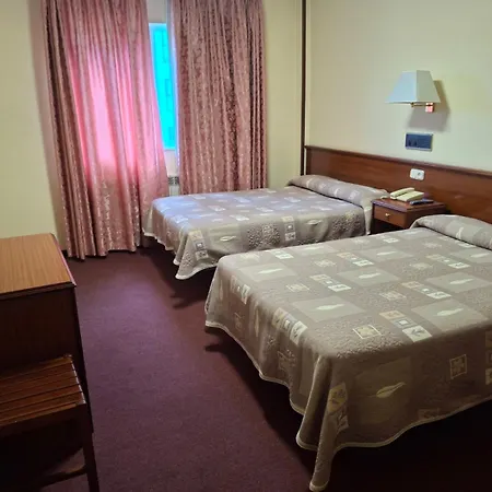 Hotel Capital De Galicia *
