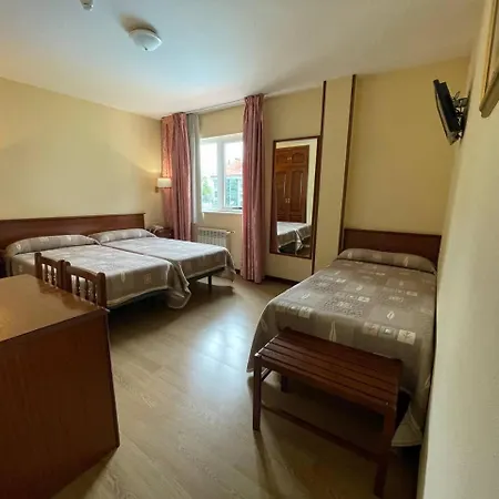 Pension Capital De Galicia 산티아고데콤포스텔라