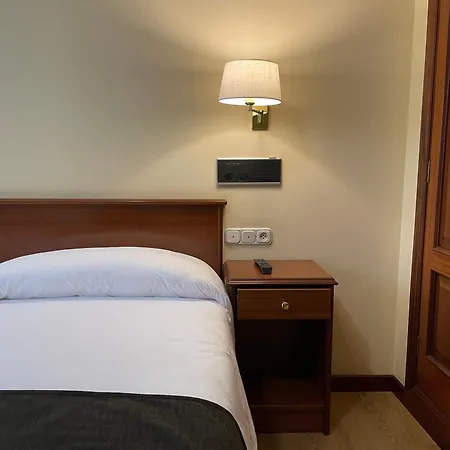 호텔 Pension Capital De Galicia 산티아고데콤포스텔라