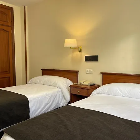 Pension Capital De Galicia *